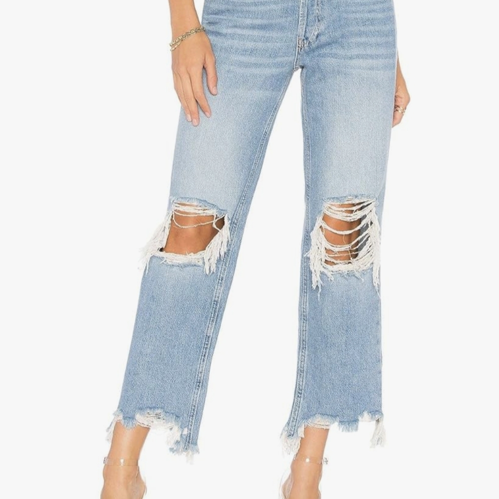 Free People Maggie Mid Rise Medium Blue Jeans. Women's size 28.
